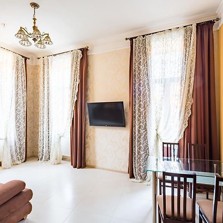 Leogrand Apartments On Doroshenka Street 1 Liov Exterior foto
