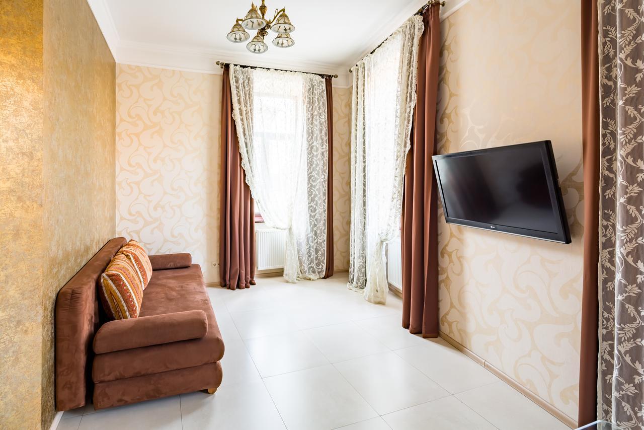 Leogrand Apartments On Doroshenka Street 1 Liov Exterior foto