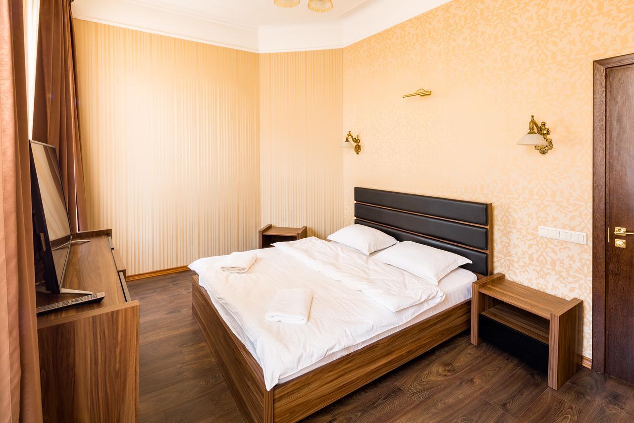 Leogrand Apartments On Doroshenka Street 1 Liov Exterior foto